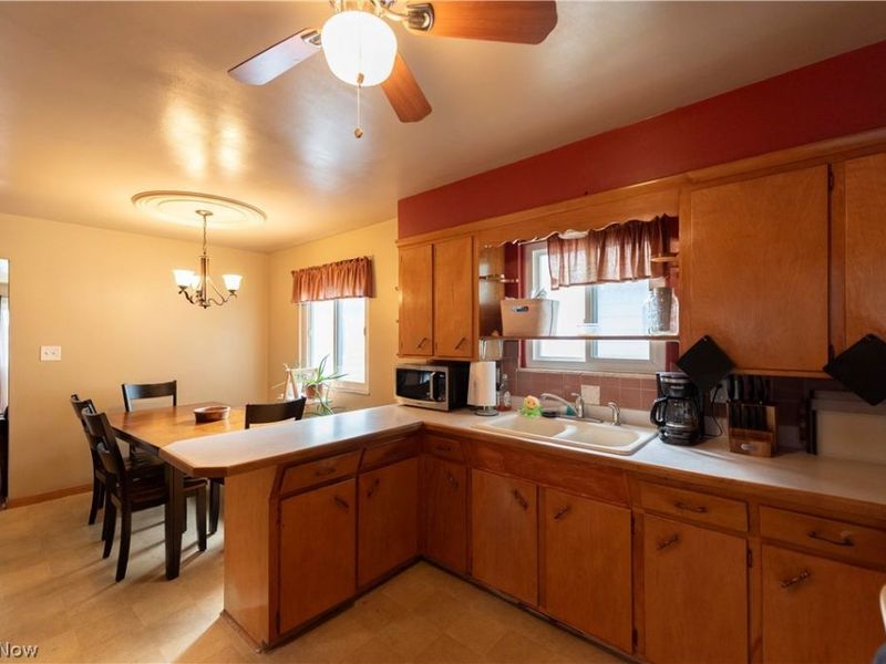 400 Baldwin Road, Akron, OH 44312 Photo 8