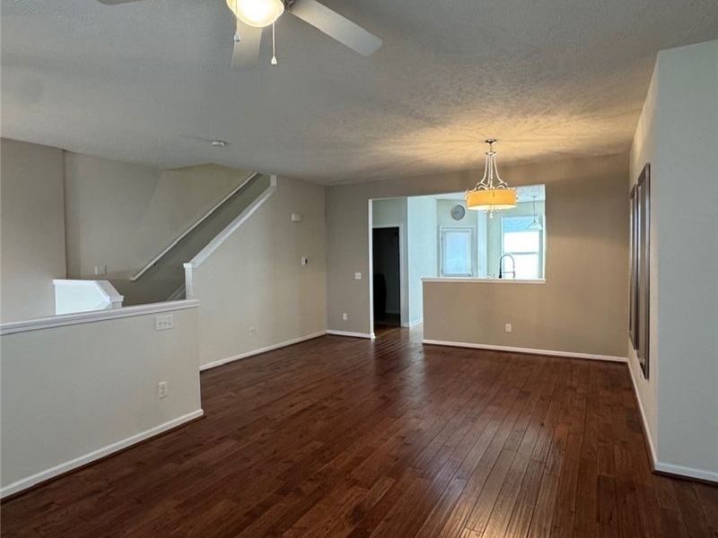 393 Caleb Drive, Akron, OH 44321 Photo 12