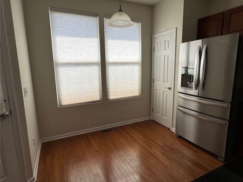 393 Caleb Drive , Akron, OH 44321 Photo 7