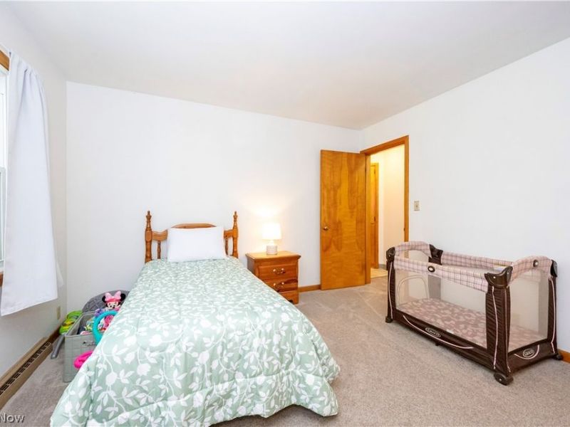 530 E Paradise Street, Orrville, OH 44667 Photo 14