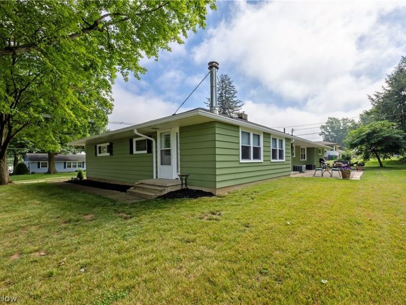530 E Paradise Street, Orrville, OH 44667 Photo 28