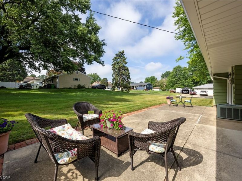 530 E Paradise Street, Orrville, OH 44667 Photo 30