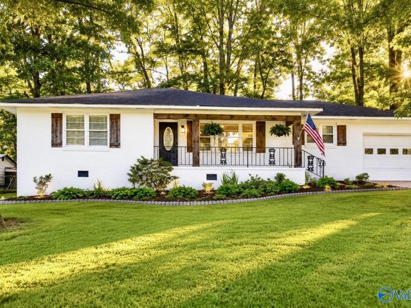 808 12th Avenue NW, Arab, AL 35016
