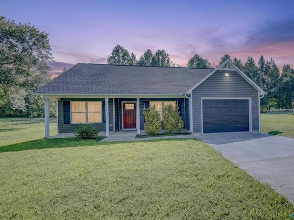 138 Quiet Lane, Hazel Green, AL 35750