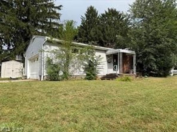 1576 Hammel Street , Akron, OH 44306