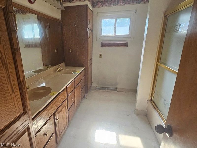 1576 Hammel Street, Akron, OH 44306 Photo 9