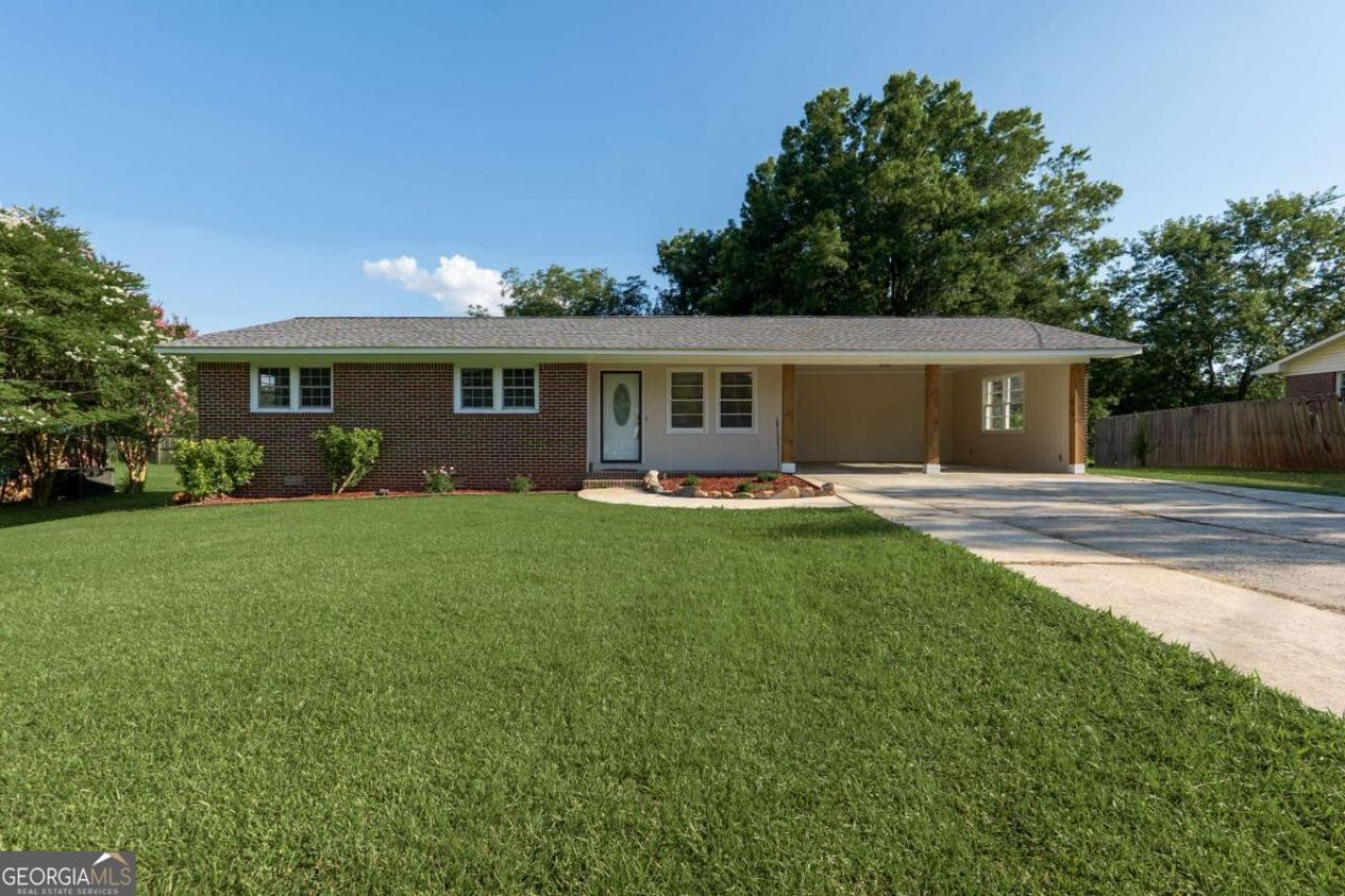 218 La Vista Avenue, Cedartown, GA 30125 Main Photo