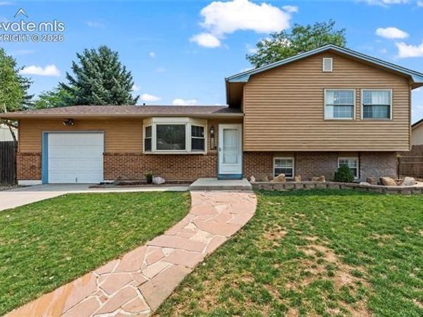 7368 Colonial Drive, Fountain, CO 80817