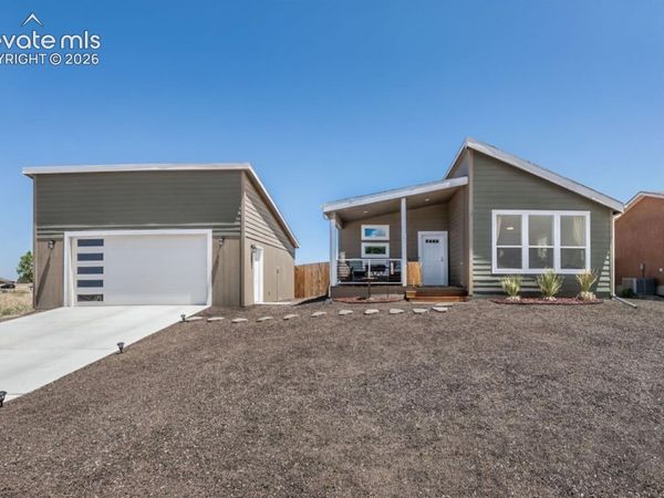 279 W Acorn Drive, Pueblo West, CO 81007
