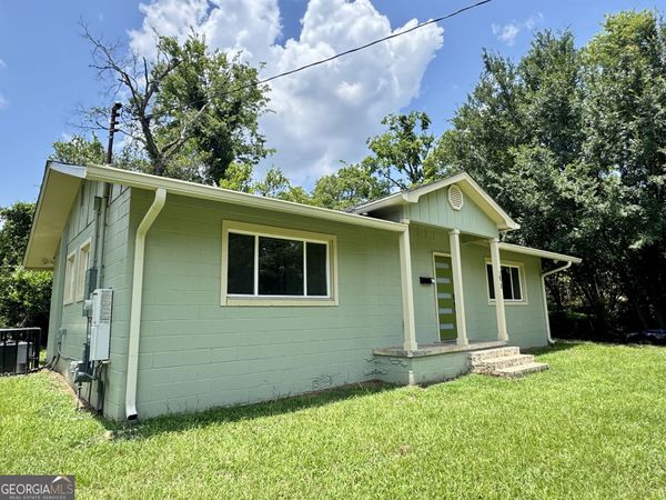 1473 Calhoun Street Lane, Macon, GA 31201