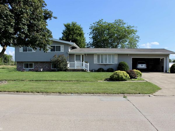 600 5Th Street, Griswold, IA 51535