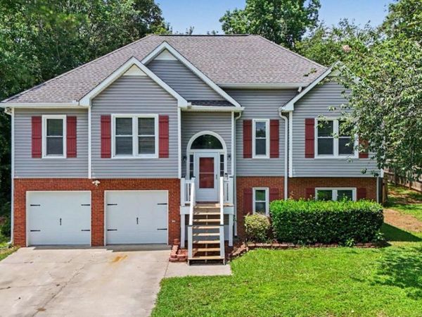 20 Charleston Pkwy, Dallas, GA 30157