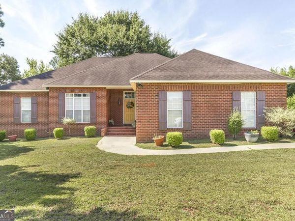 201 Foxridge Drive, Dublin, GA 31021