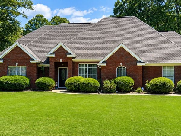104 n 26th Avenue, Lanett, AL 36863