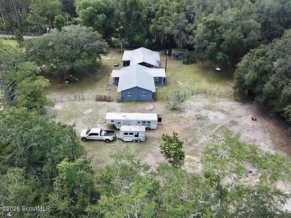 379 Bob Thrift Road , Folkston, GA 31537