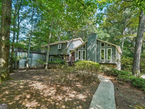 4927 Dillards Mill Way, Peachtree Corners, GA 30096