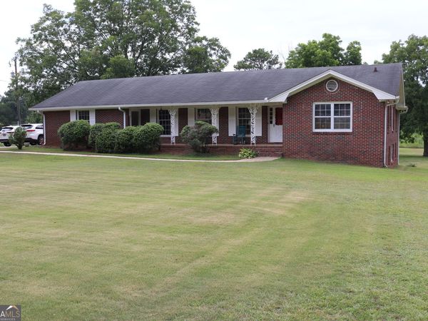 1352 Fairview Road, Stockbridge, GA 30281