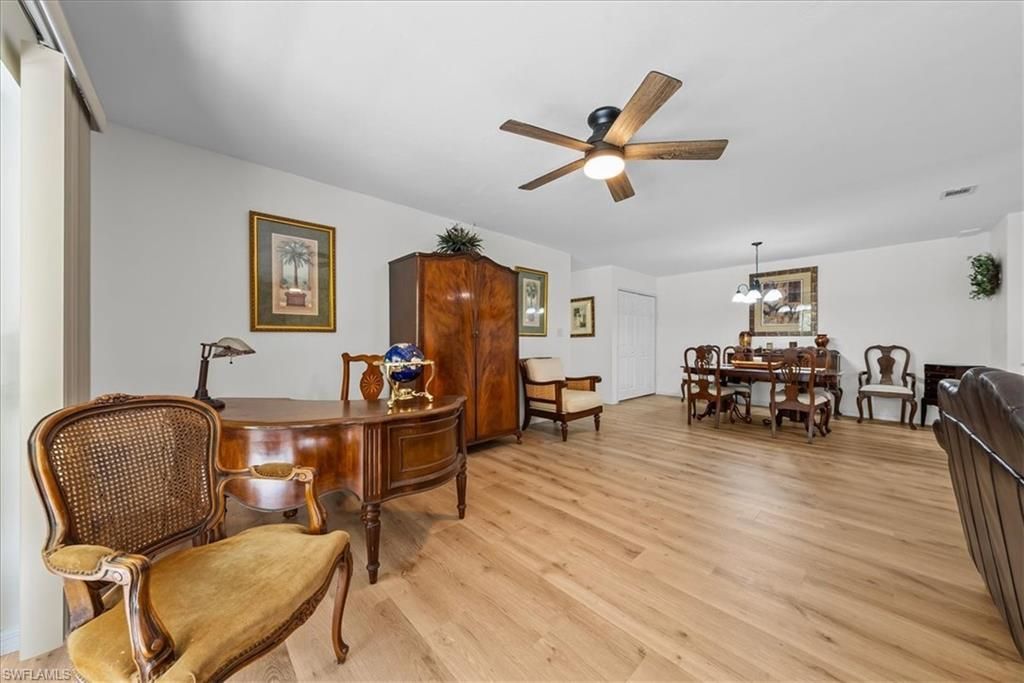 925 Palm View Dr , Unit 111, Naples, FL 34110 Photo
