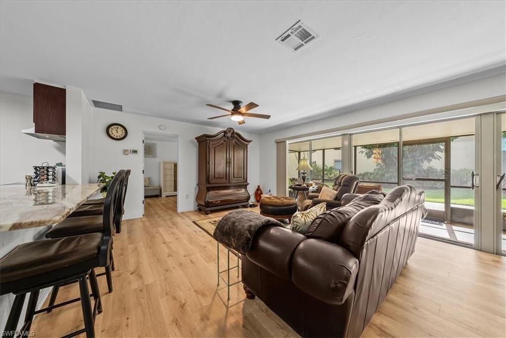 925 Palm View Dr , Unit 111, Naples, FL 34110 Photo