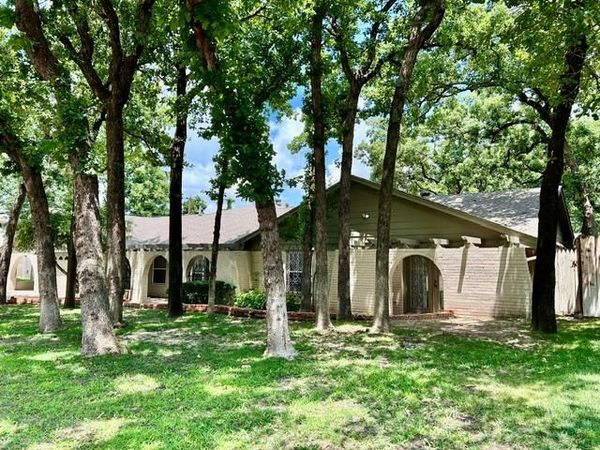 7325 NW 21st Street, Bethany, OK 73008