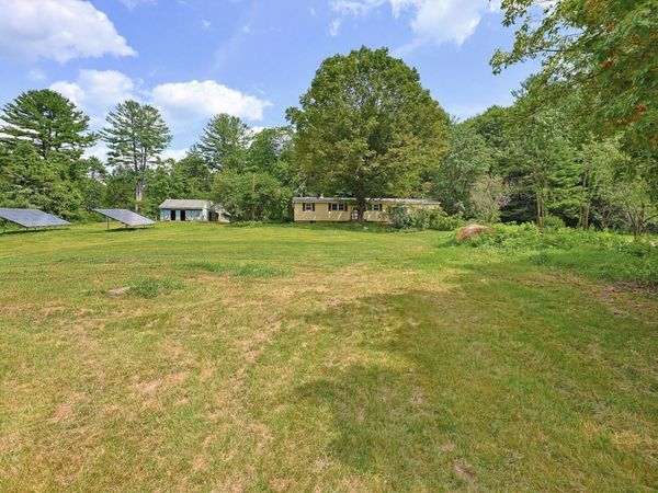 1075 West Brookfield Road, New Braintree, MA 01531