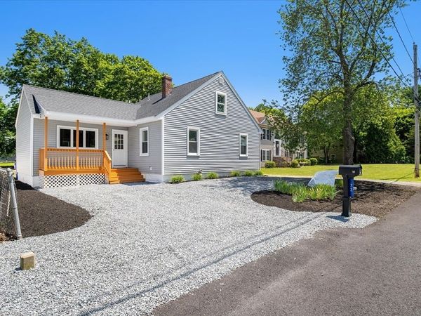 72 Woodlawn St., Taunton, MA 02720