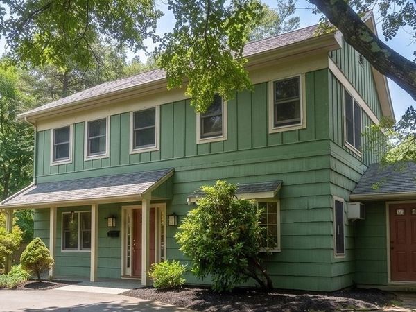 114 Maple St, Lexington, MA 02420