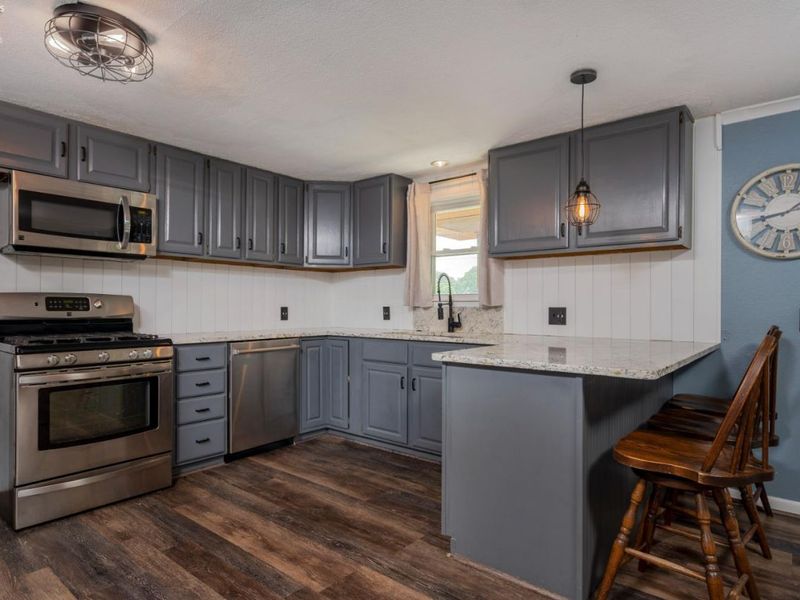 818 W Front Street, Pemberville, OH 43450 Photo 14