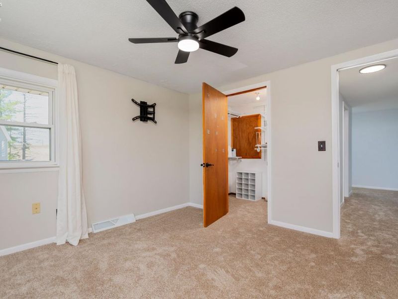 818 W Front Street, Pemberville, OH 43450 Photo 31