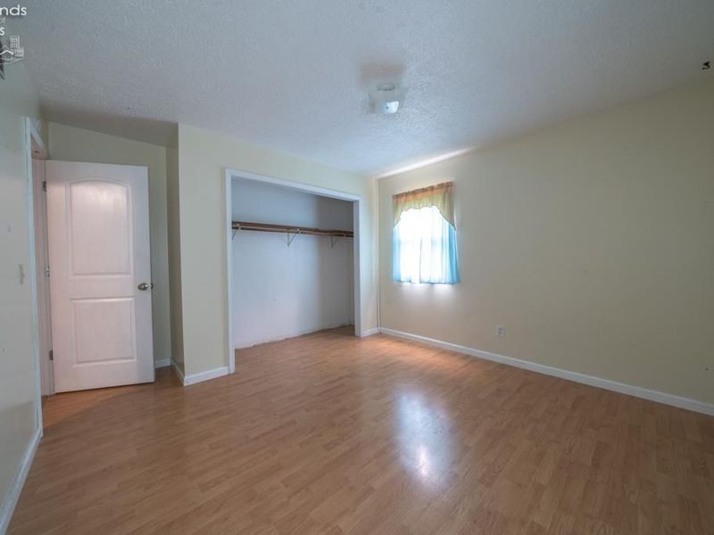 895 county road 212, Fremont, OH 43420 Photo 10
