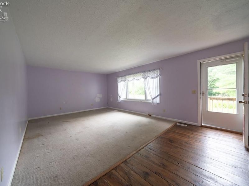895 county road 212, Fremont, OH 43420 Photo 5