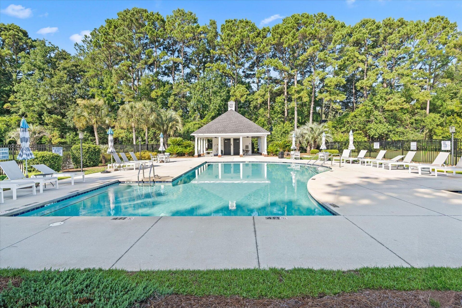 1391 Lakecrest Court Photo 30