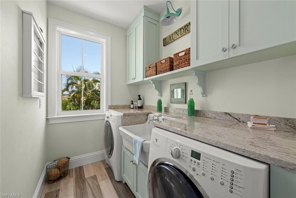 1114 Seagrape Ln , Sanibel, FL 33957 Photo