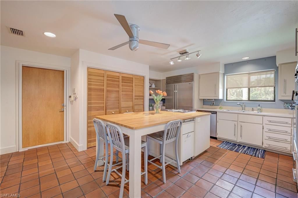 1215 Caloosa Dr , Fort Myers, FL 33901 Photo