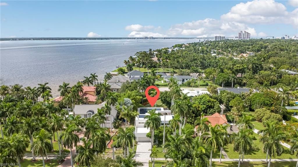 1215 Caloosa Dr , Fort Myers, FL 33901 Photo