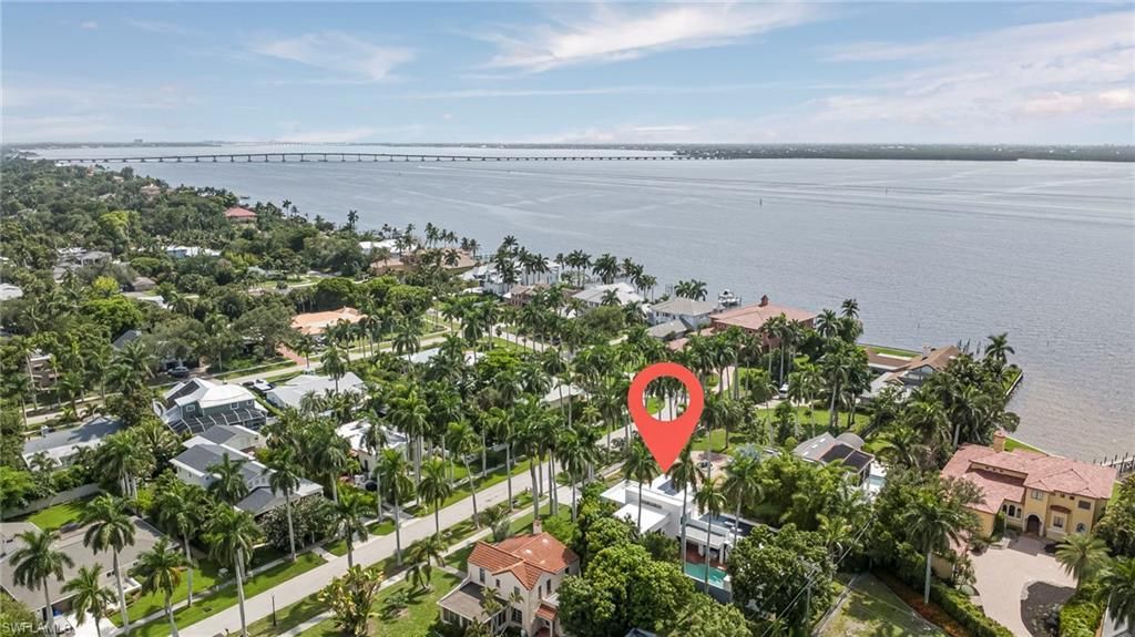 1215 Caloosa Dr , Fort Myers, FL 33901 Photo