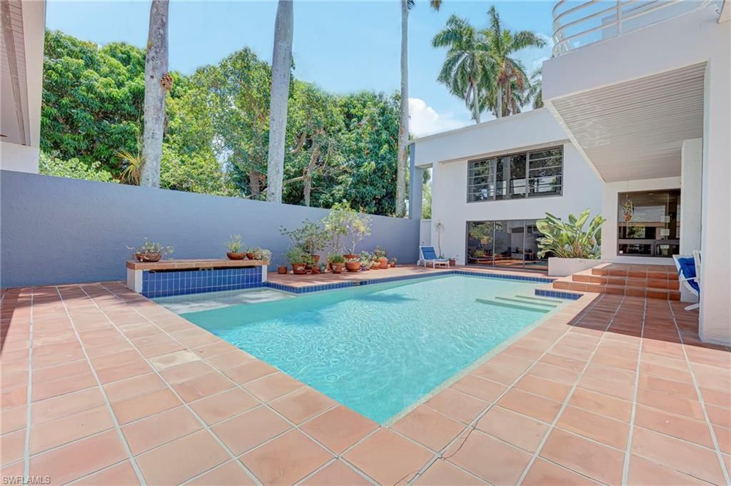 1215 Caloosa Dr , Fort Myers, FL 33901 Photo