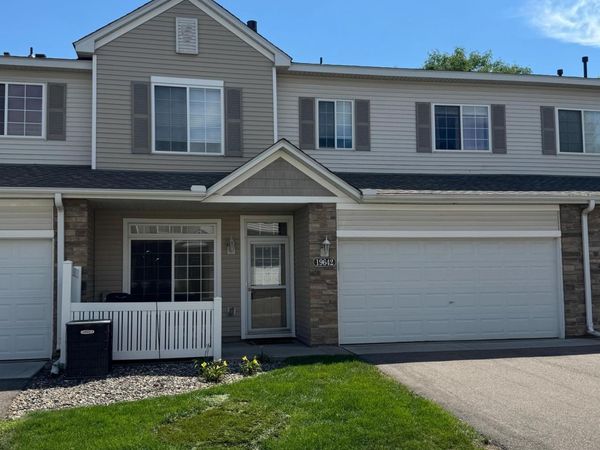 19642 Escalade Way , Unit 907, Farmington, MN 55024