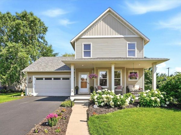 9 Founders Green , Hudson, WI 54016