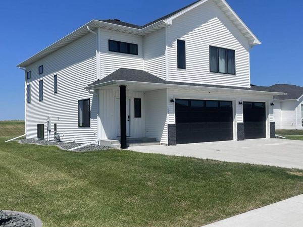 5006 11th Street W, West Fargo, ND 58078