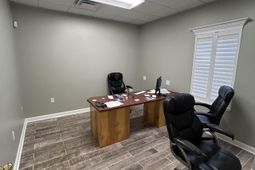 135 Elliana Way  photo 4
