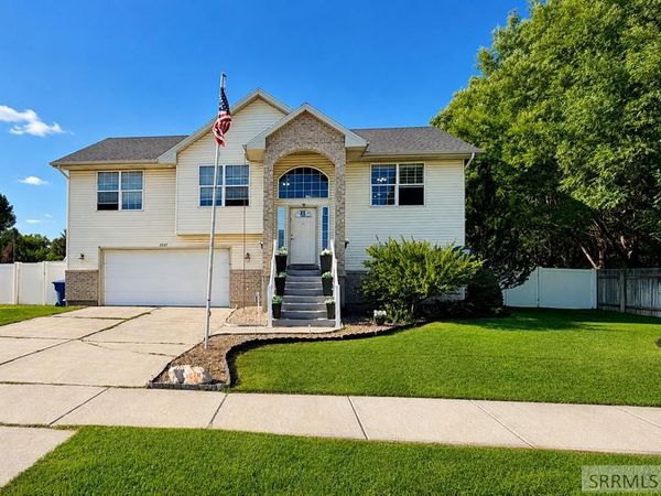 3537 N Hyrum Drive, IDAHO FALLS, ID 83401