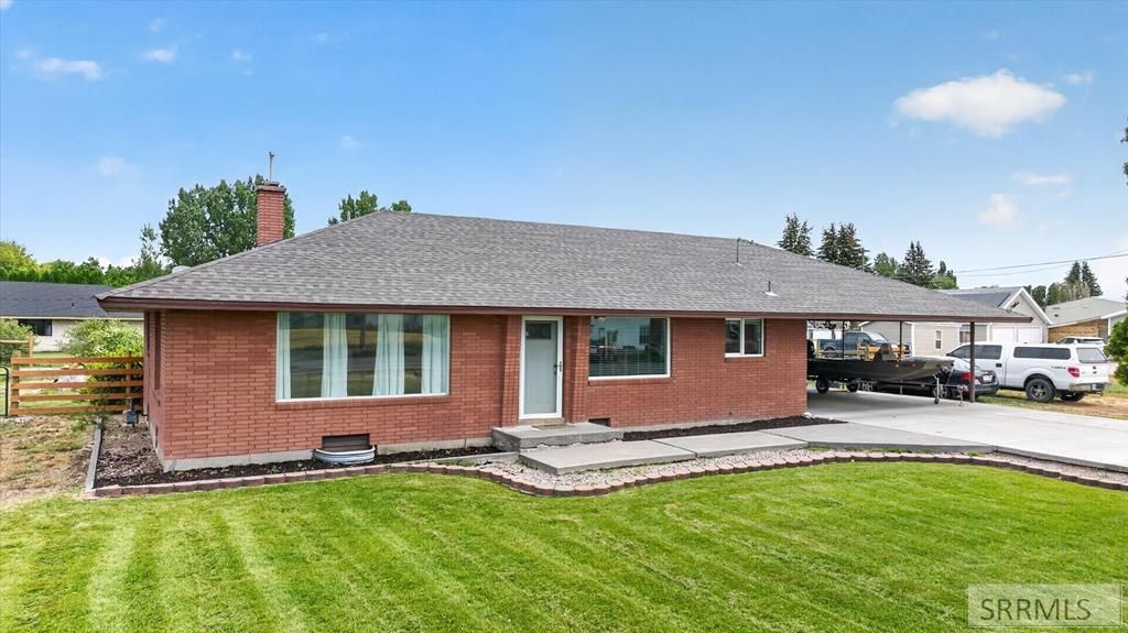 559 Rich Lane, Blackfoot, ID 83221 Main Photo