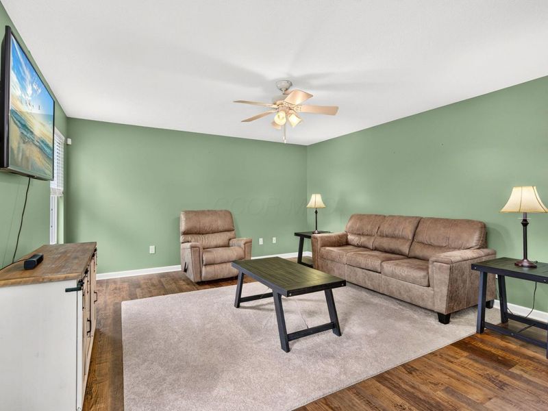 2389 Sky Valley Drive , Grove City, OH 43123 Photo 15
