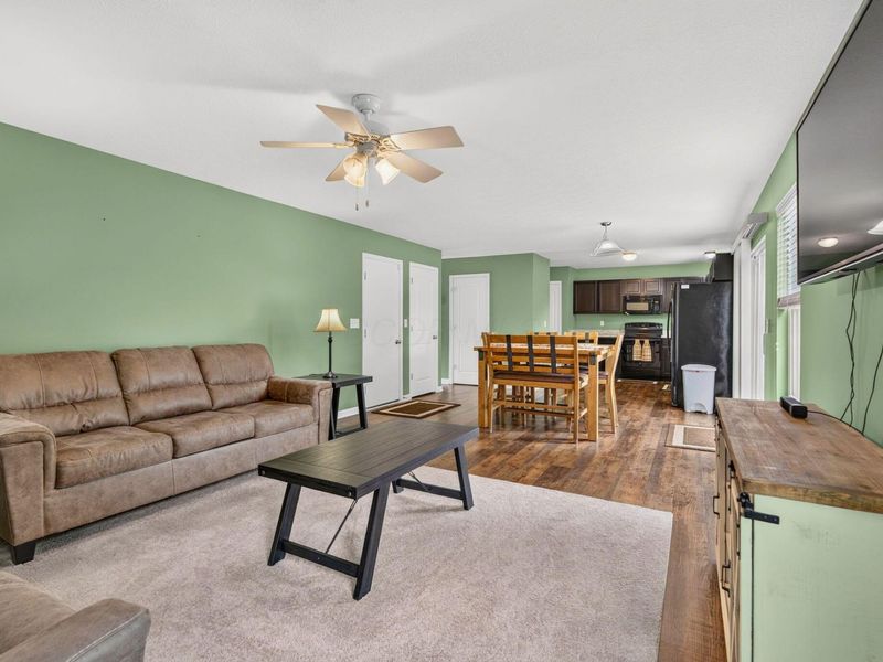 2389 Sky Valley Drive , Grove City, OH 43123 Photo 16