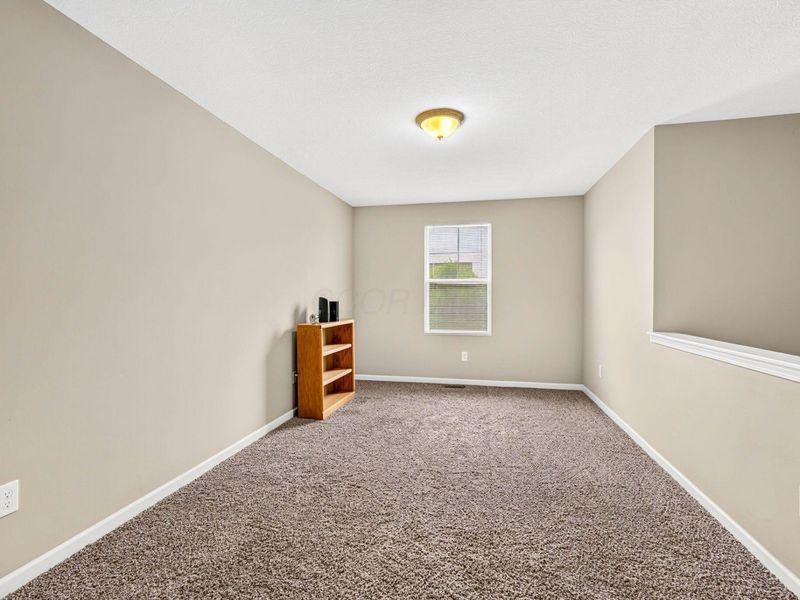 2389 Sky Valley Drive , Grove City, OH 43123 Photo 22