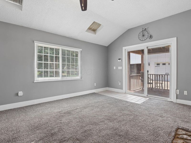387 Maple Drive , Columbus, OH 43228 Photo 18
