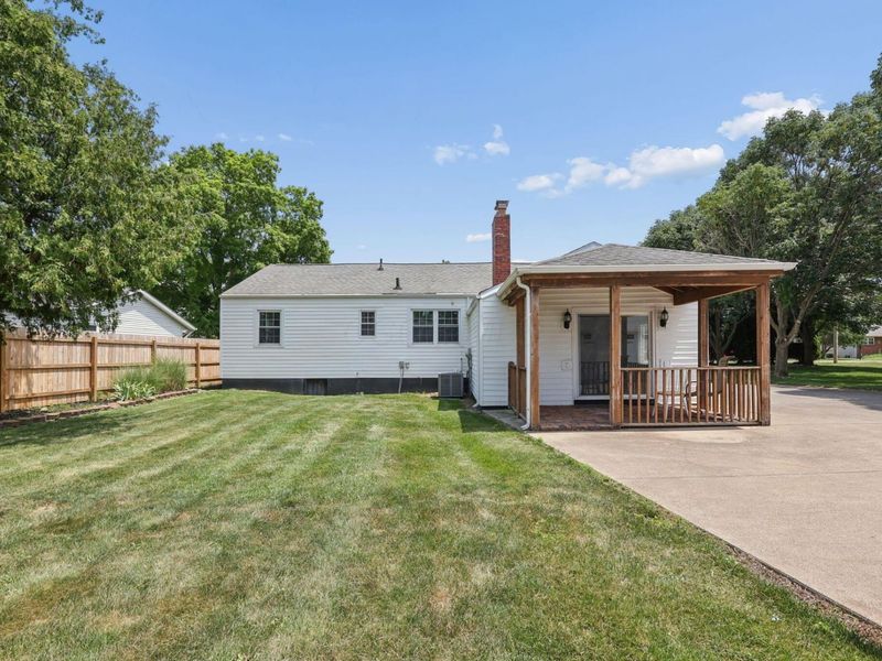 387 Maple Drive , Columbus, OH 43228 Photo 29