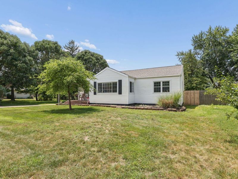 387 Maple Drive , Columbus, OH 43228 Photo 4