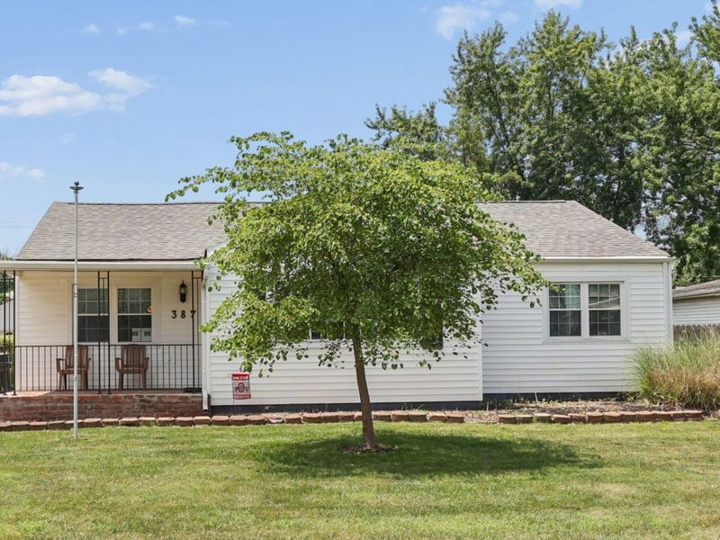 387 Maple Drive , Columbus, OH 43228 Photo 5